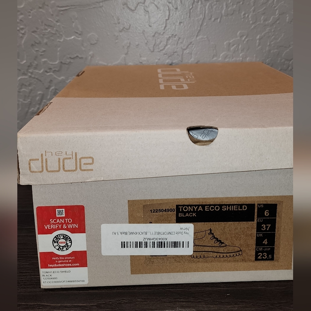 Hey Dude Tonya Eco Shield Ankle Boots Black Women’s 6 New In Box - Picture 2 of 7